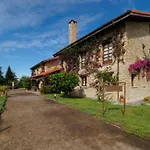 Rural Casona De Cefontes גיחון