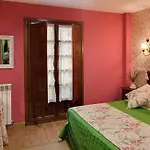 Rural Casona De Cefontes מלון 3*