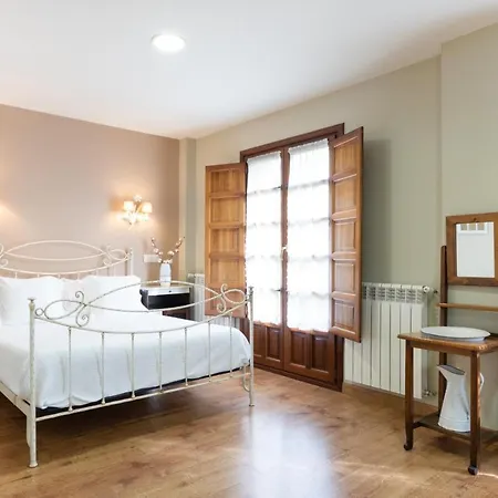 Rural Casona De 3*
