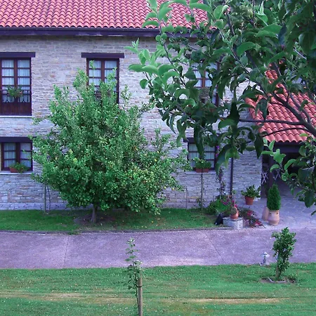 Rural Casona De Cefontes