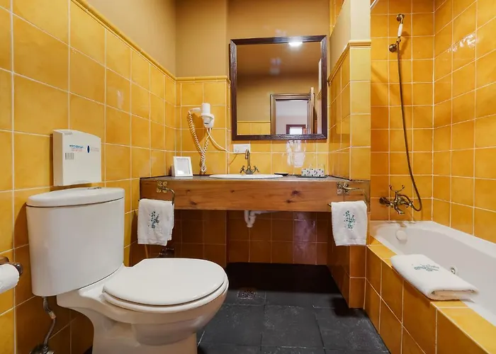 Rural Casona De 3* Cefontes