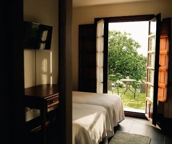 Hotel Rural Casona De 3*