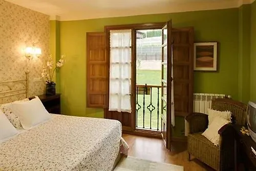 Rural Casona De 3* Cefontes