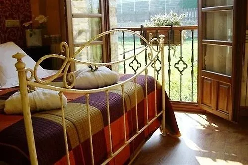 Rural Casona De 3* Cefontes