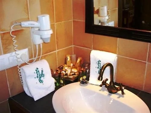 Rural Casona De Hotel 3*