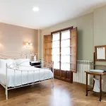 Rural Casona De Cefontes 3*