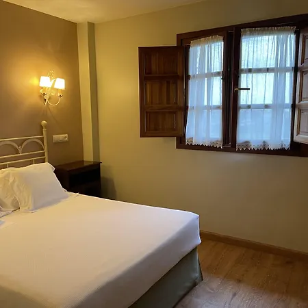 Hotel Rural Casona De